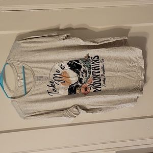 Brand new, super soft graphic T